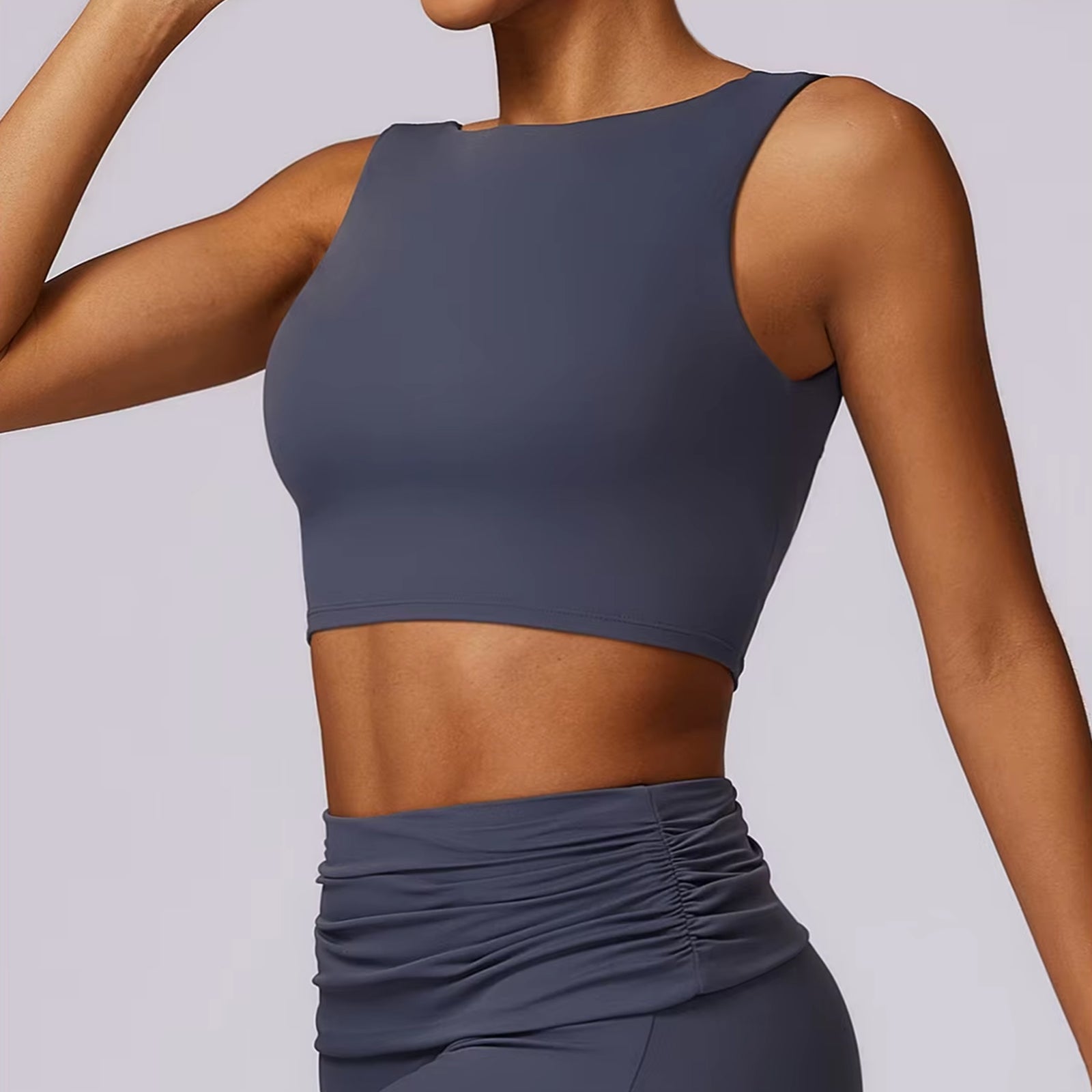 Sırt Dekolteli Crop