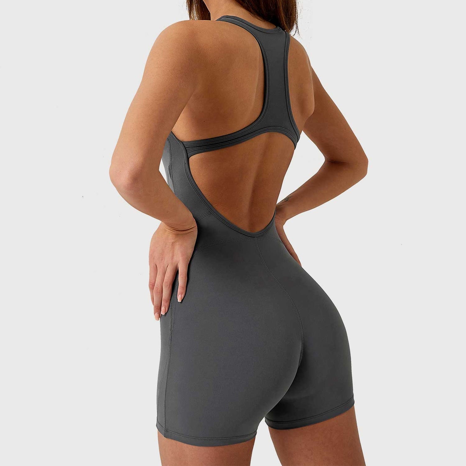 Sırt Detaylı Şort Tulum