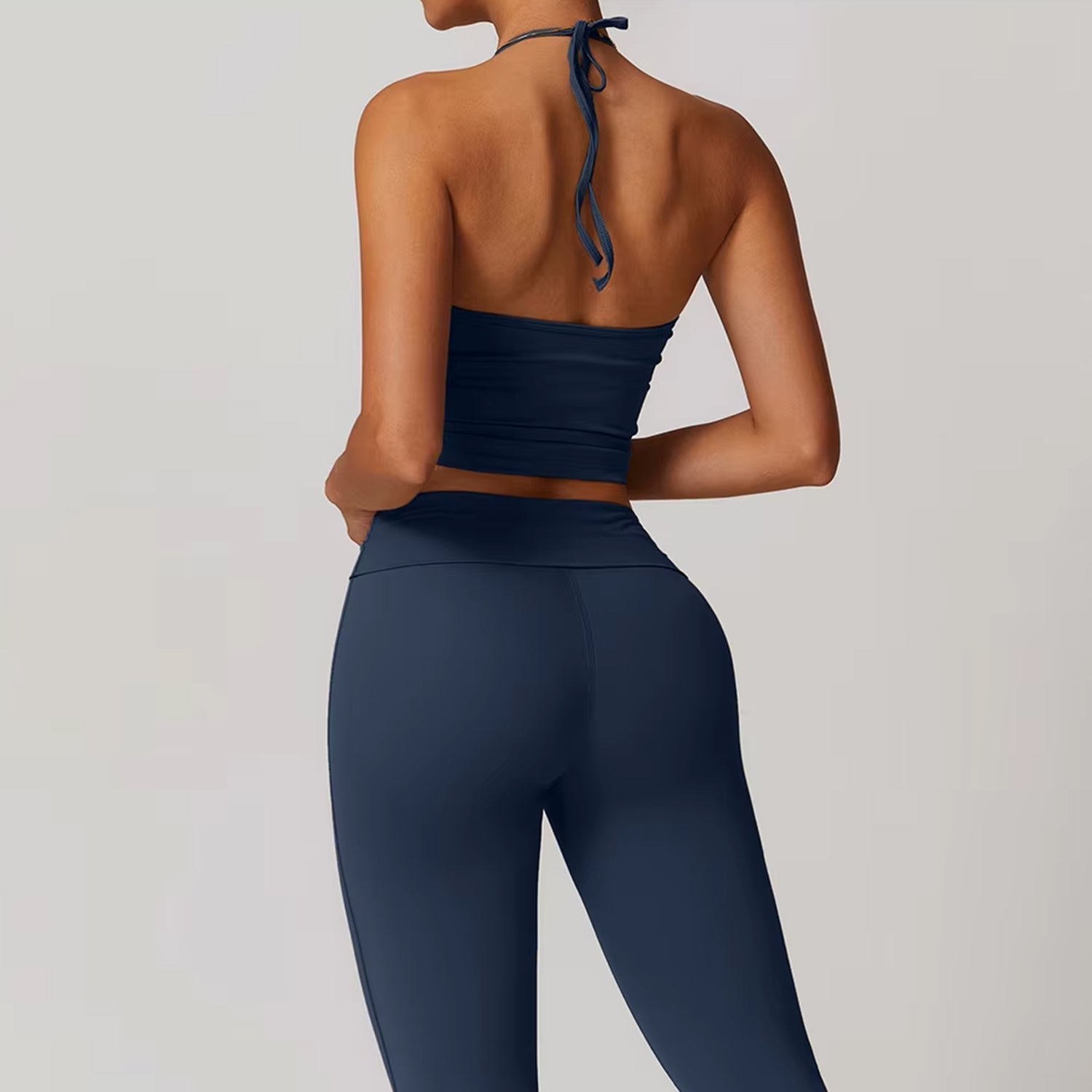 İpli Boyundan Bağlamalı Atlet