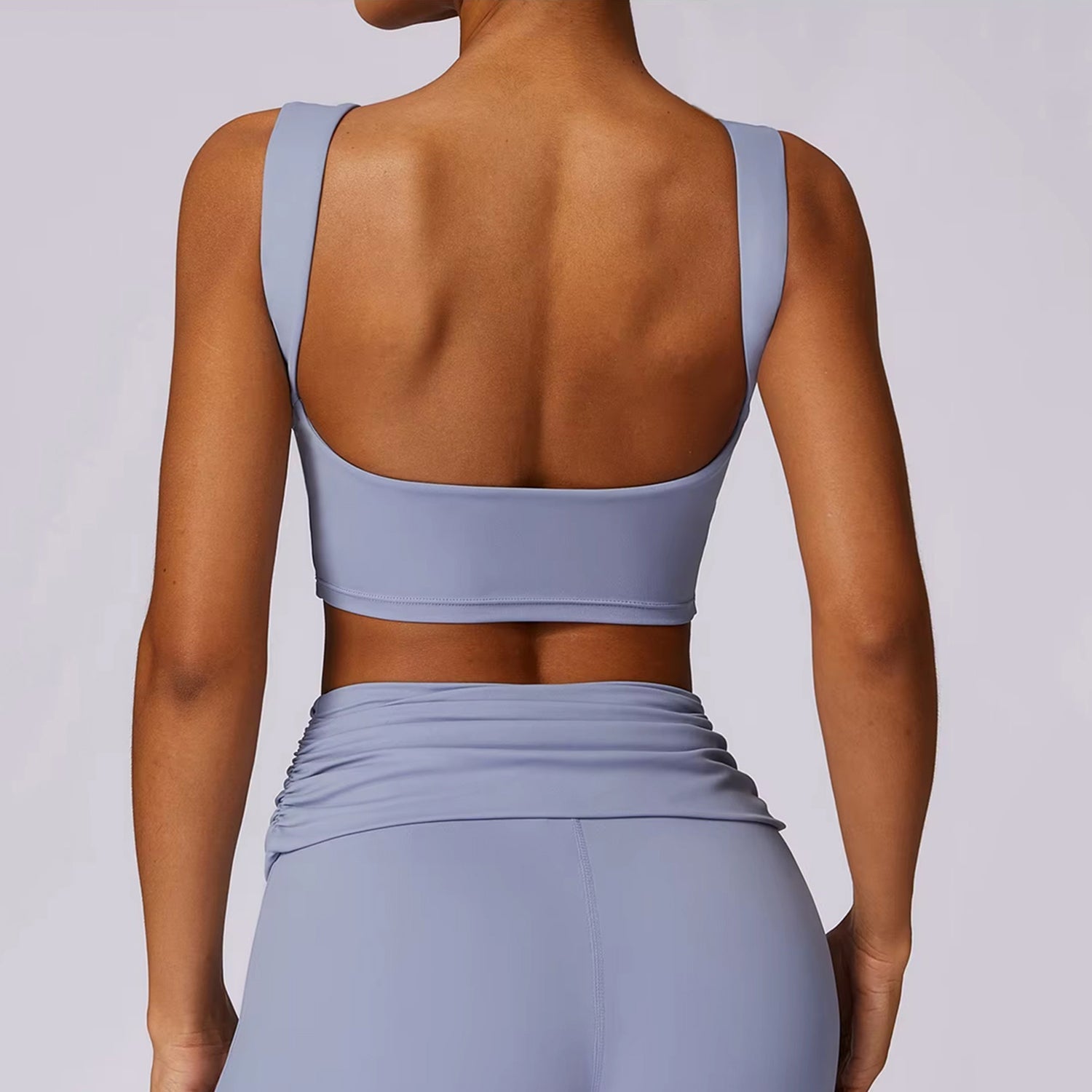 Sırt Dekolteli Crop