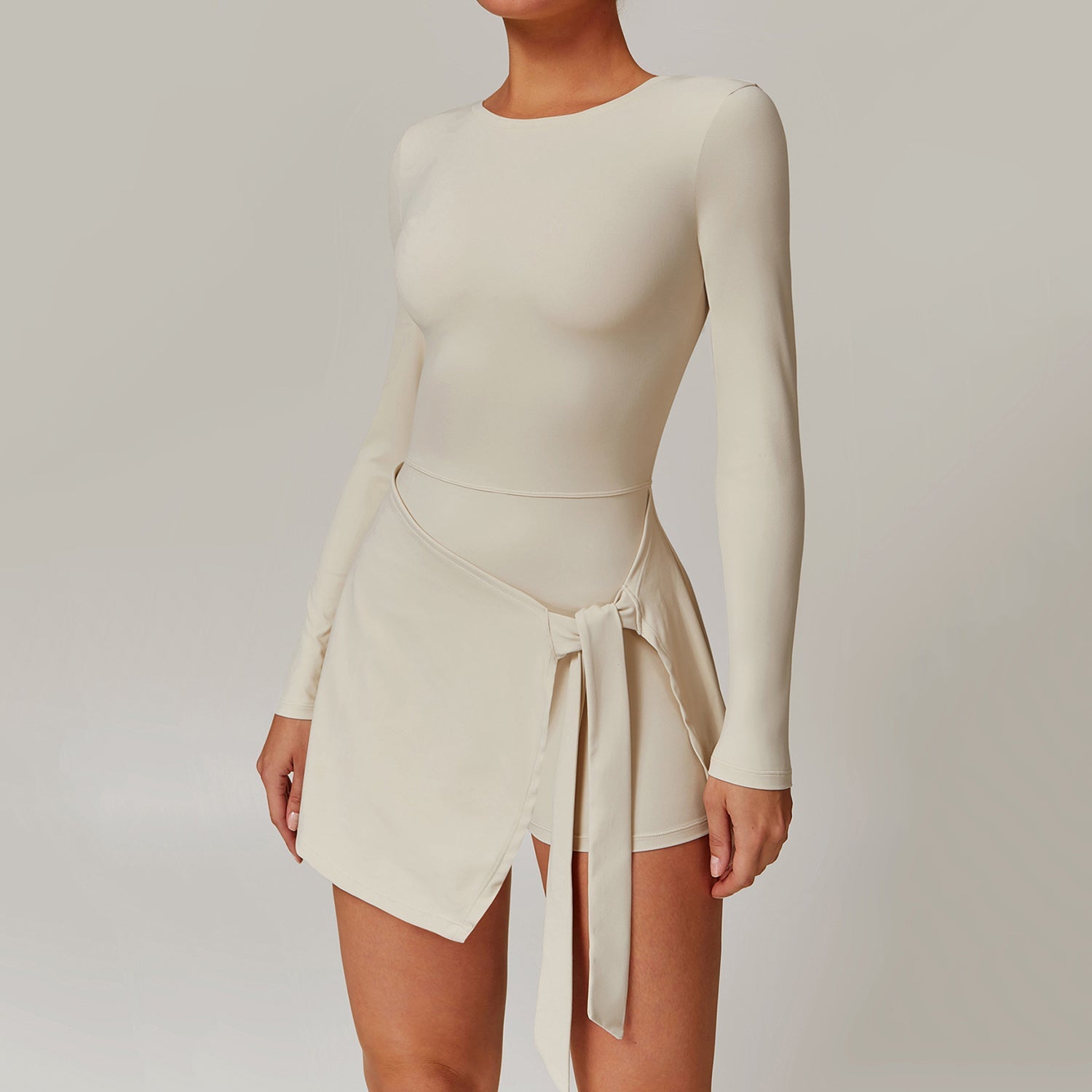 Uzun Kollu Belden Bağlama Detaylı Etek Tulum