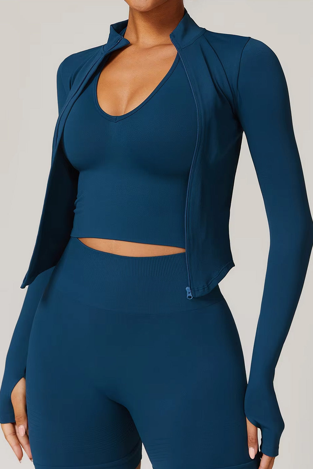 Kıvrımlı Uzun Kollu Ceket