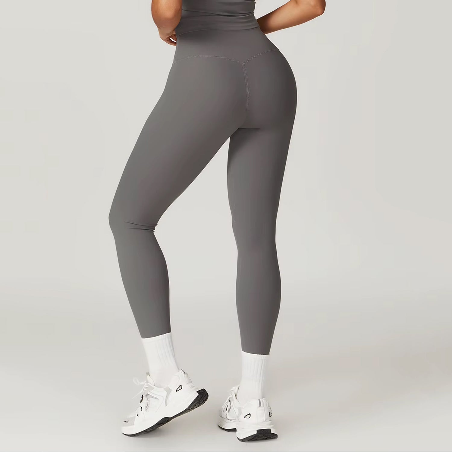 Bilek Hizasında Tayt